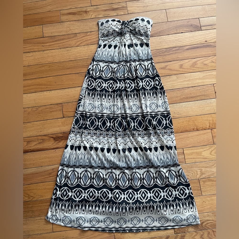 Strapless printed maxi dress